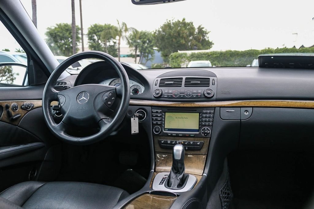 Used 2006 Silver Mercedes-Benz E 350 image 13