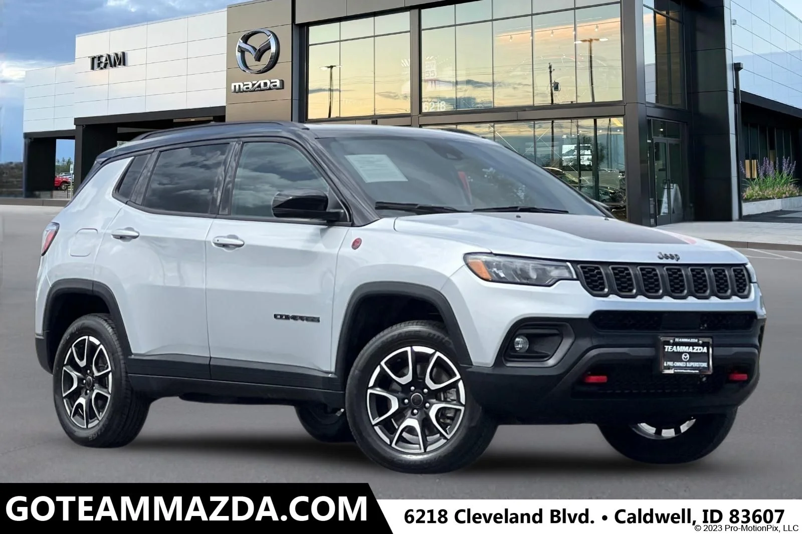 2025 Jeep Compass Trailhawk 4X4's photo