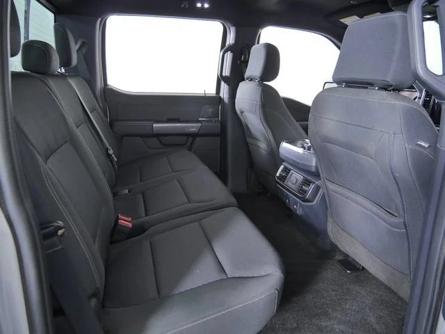 Used 2022 Silver Ford XLT image 15