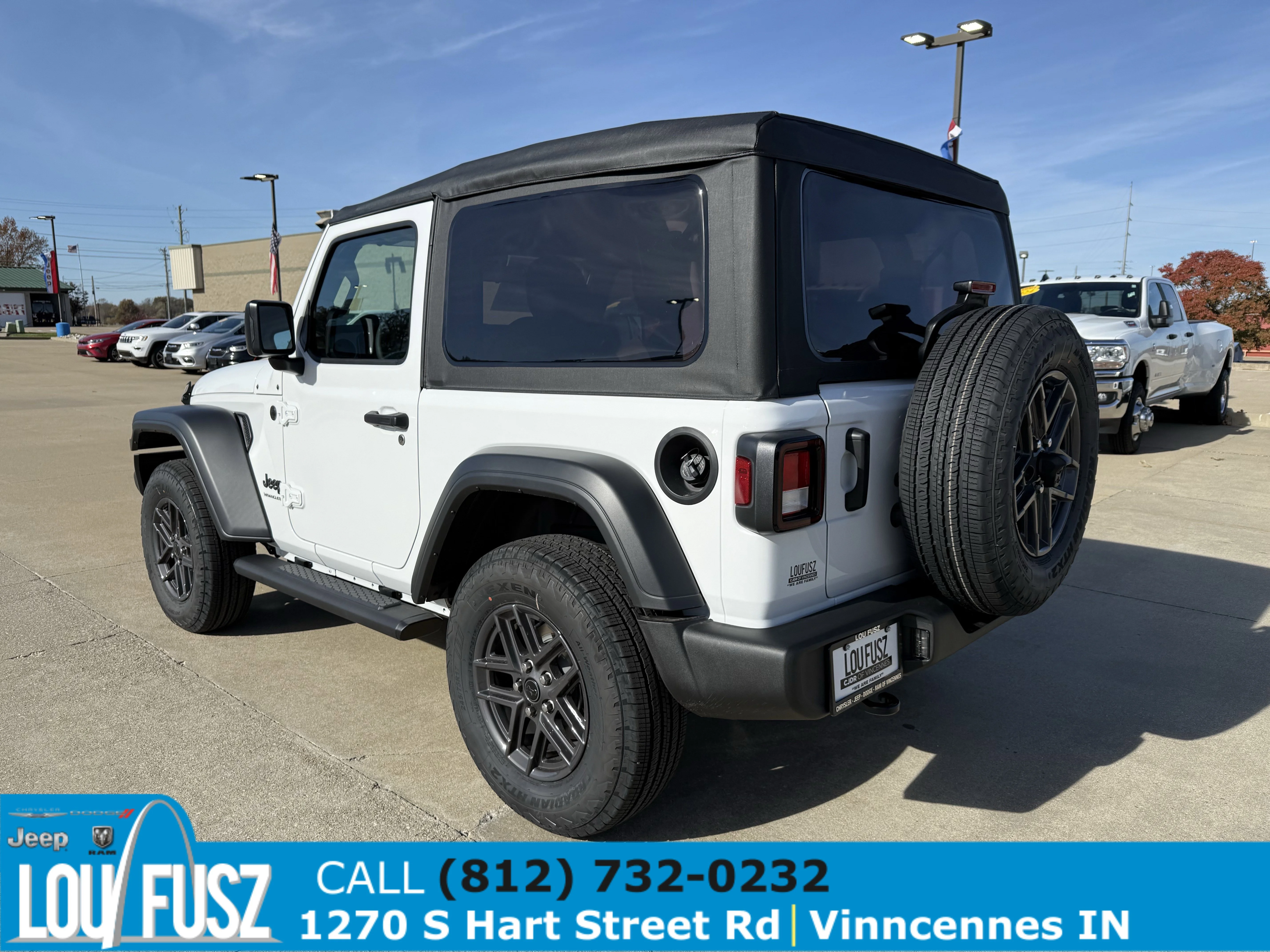 New 2026 Bright White Clear-Coat Exterior Paint Jeep Sport S image 6