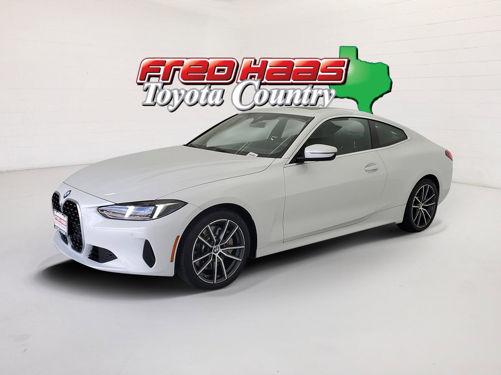 2025 BMW 4 Series 430i xDrive Coupe's photo