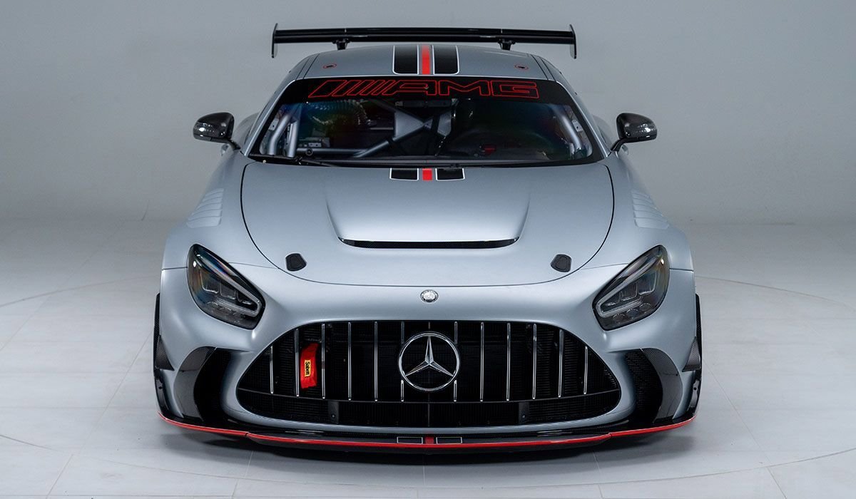 Used 2022 Designo Iridium Silver Magno Mercedes-Benz Track Series image 12