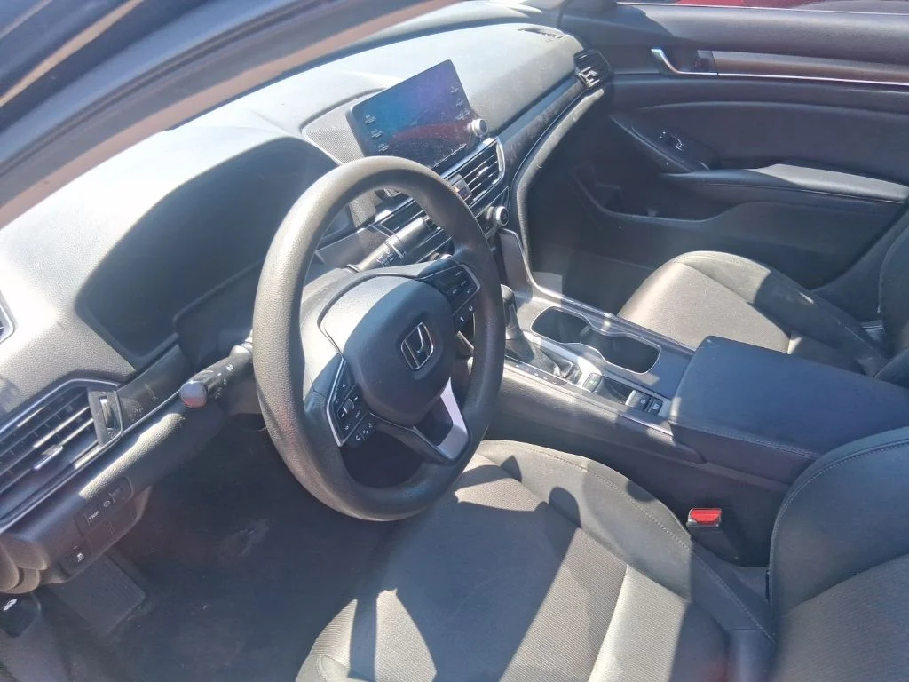 Used 2019 Black Honda LX image 8