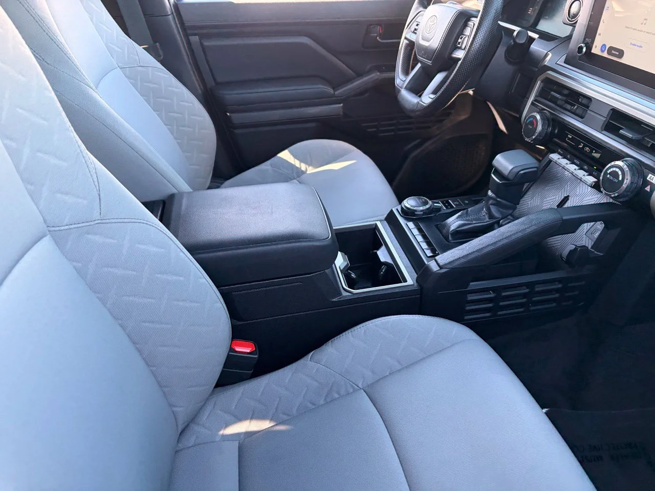 Used 2024 Ice Toyota SR5 image 10
