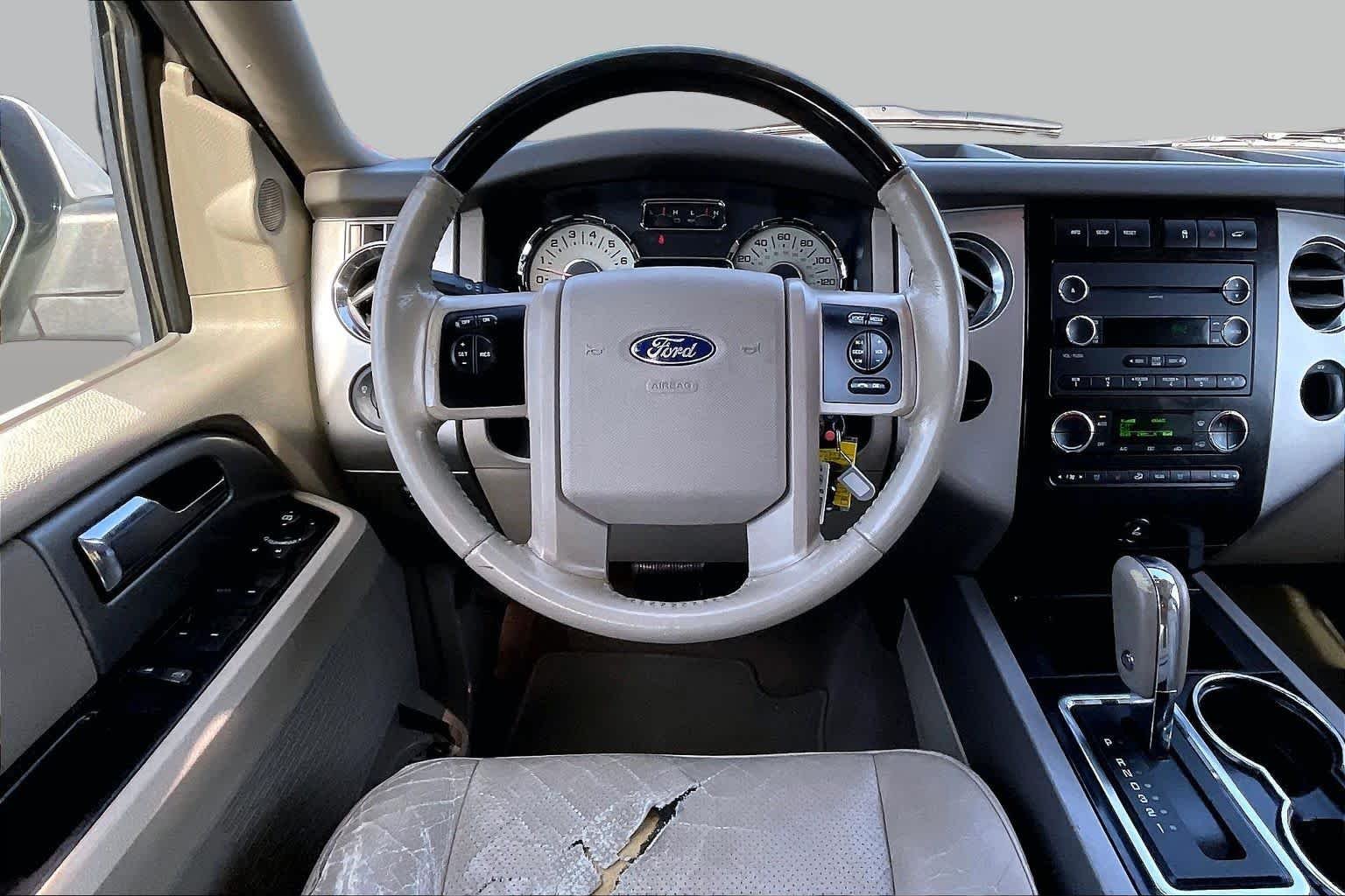 Used 2011 White Platinum Metallic Ford Limited image 5