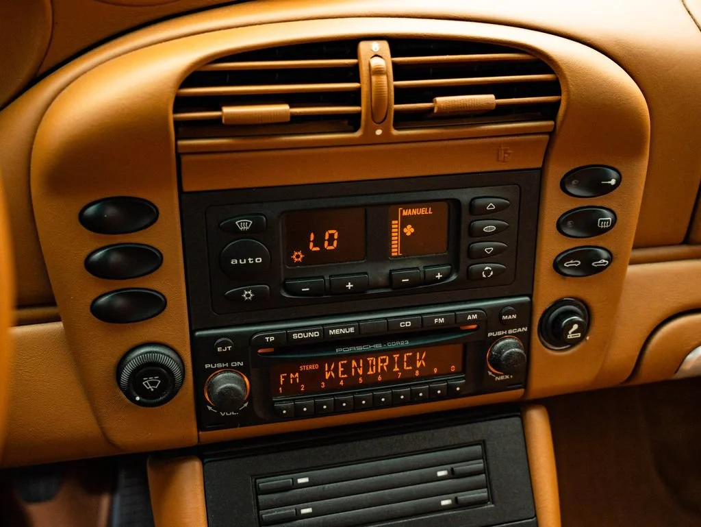 Used 2003 Forest Green Porsche Carrera image 36