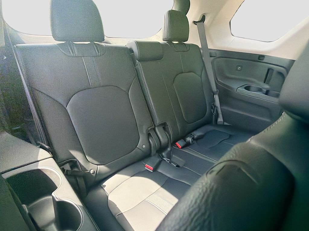 2023 Honda Pilot EX-L - Photo 22