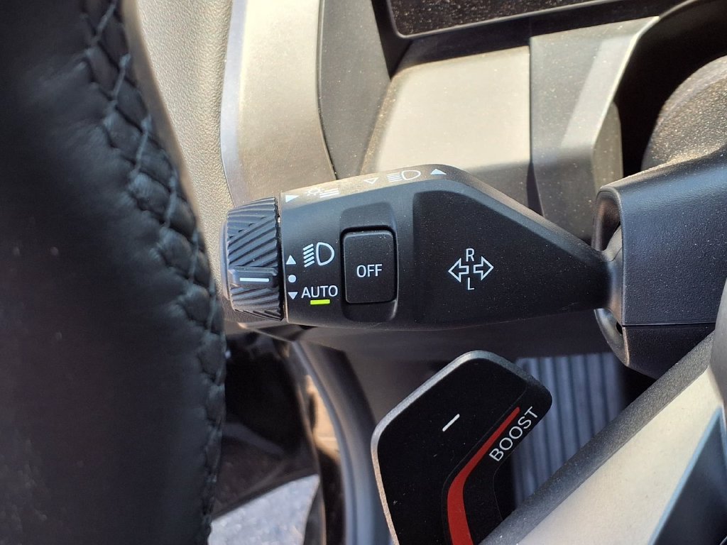 2025 BMW X3 30 - Photo 11