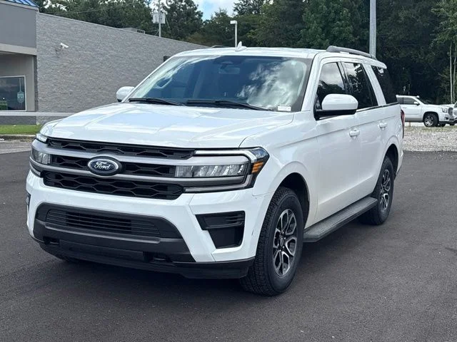 Used 2024 White Ford XLT image 3