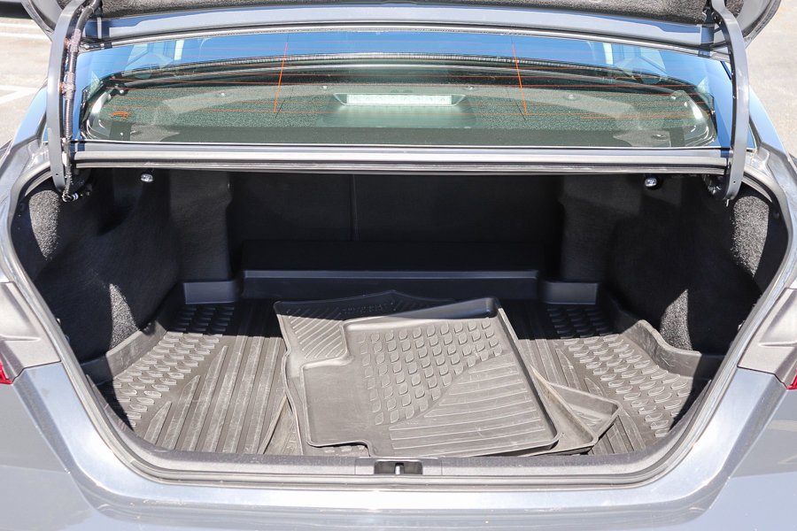 Certified Used 2025  Toyota LE image 26