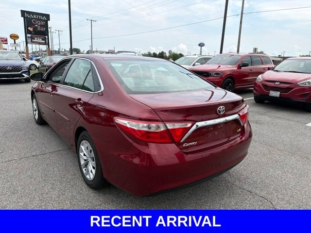 Used 2017 Red Toyota LE image 13