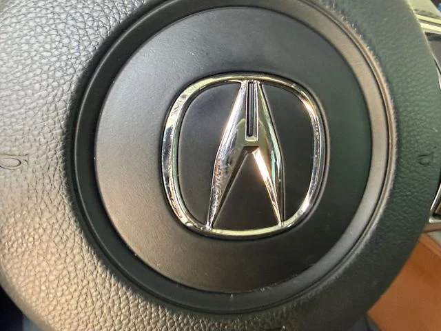 Used 2024  Acura Advance image 5