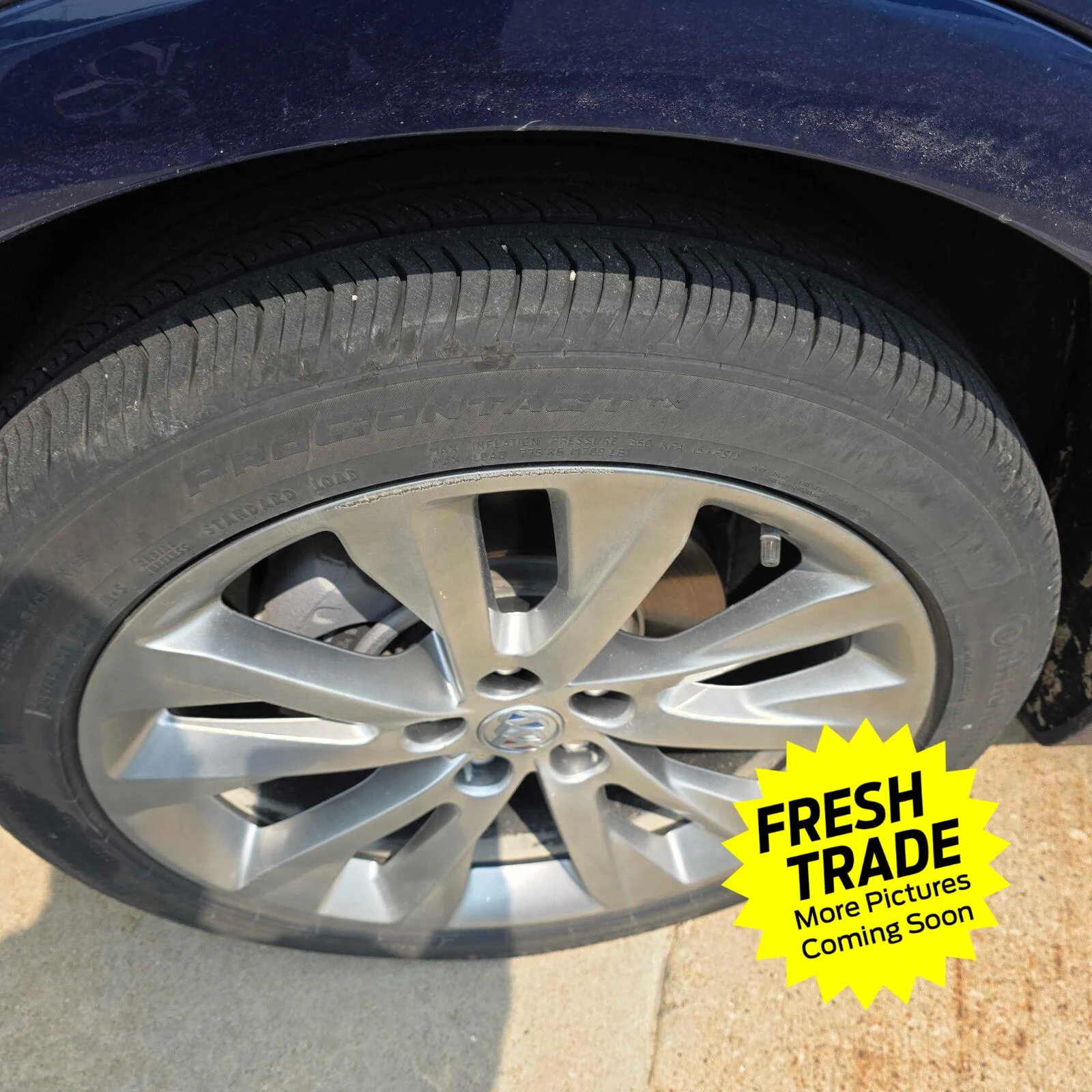 Used 2023 Sapphire Metallic Buick Avenir image 3