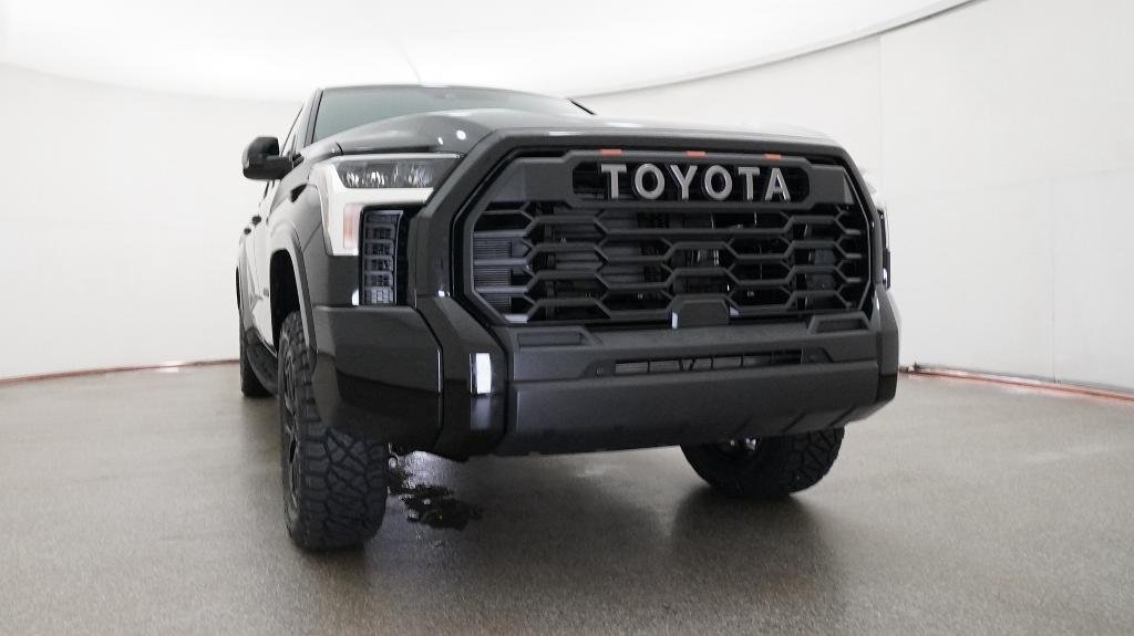 New 2026 Midnight Black Metallic Toyota SR5 image 7