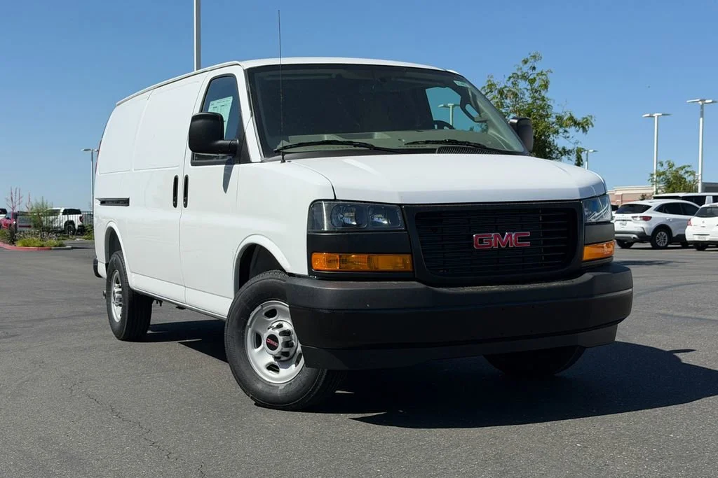 2026 GMC Savana 2500's photo