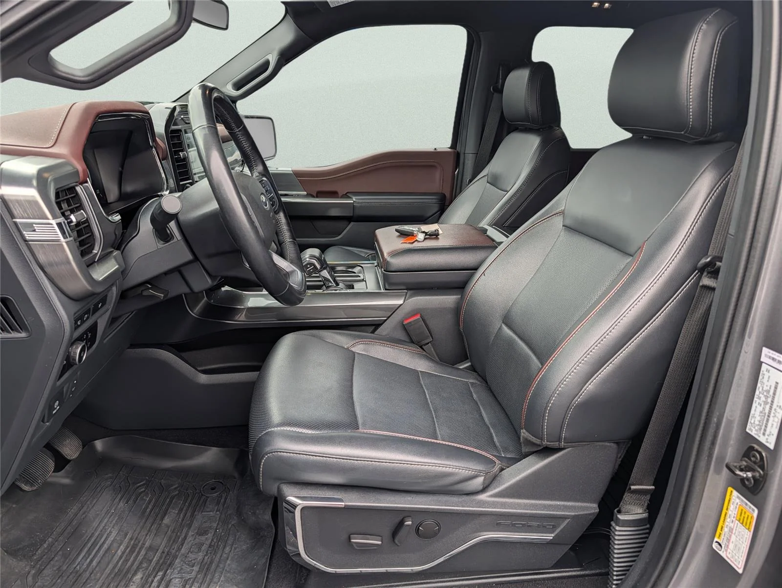 Used 2023 Carbonized Gray Ford LARIAT image 9