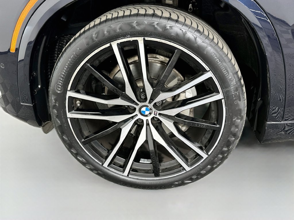 Used 2021 Carbon Black Metallic BMW xDrive40i image 33