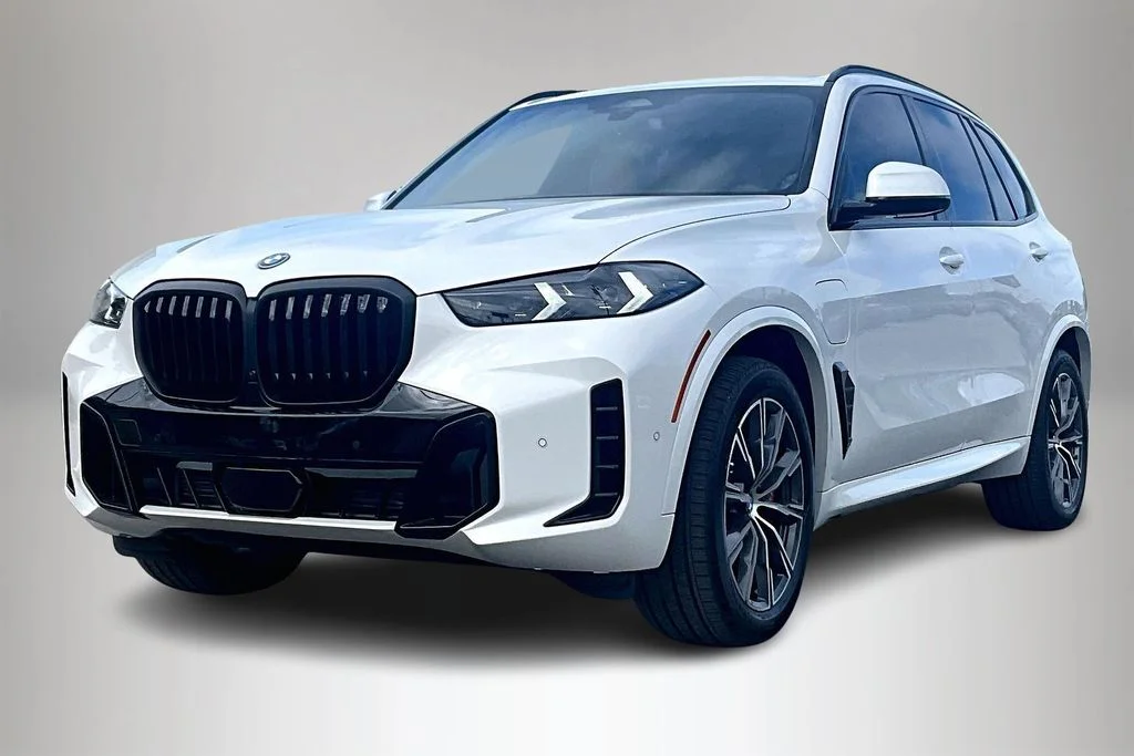 New 2026 BMW X5 xDrive50e 4D Sport Utility