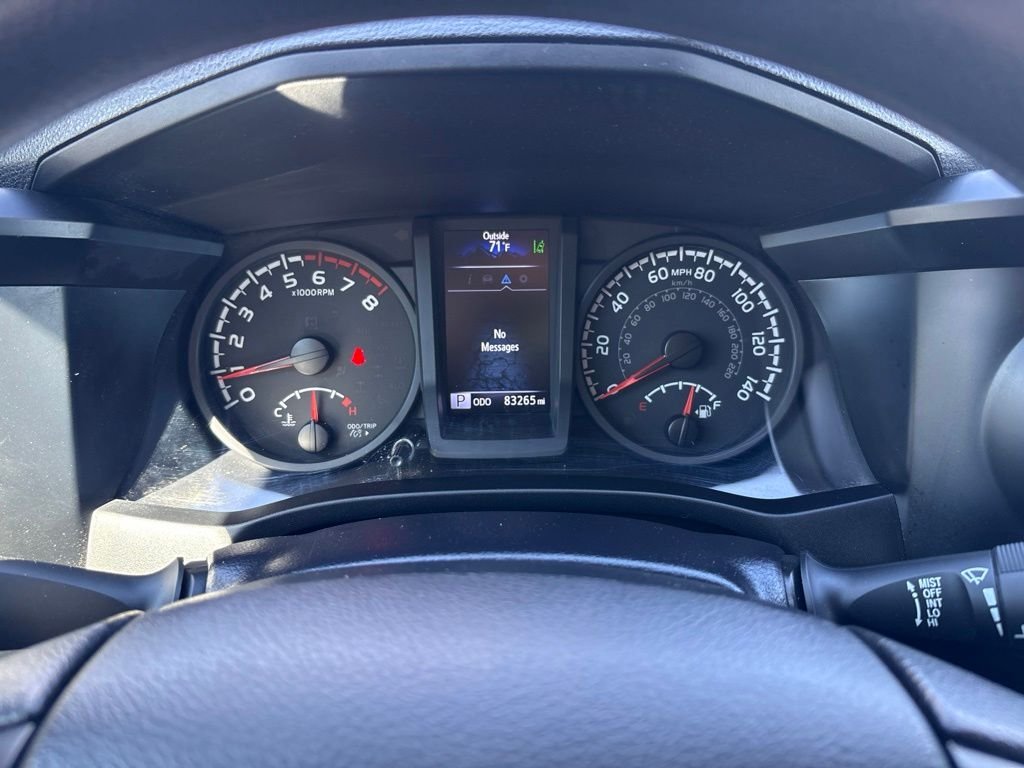 Used 2022 White Toyota SR image 18