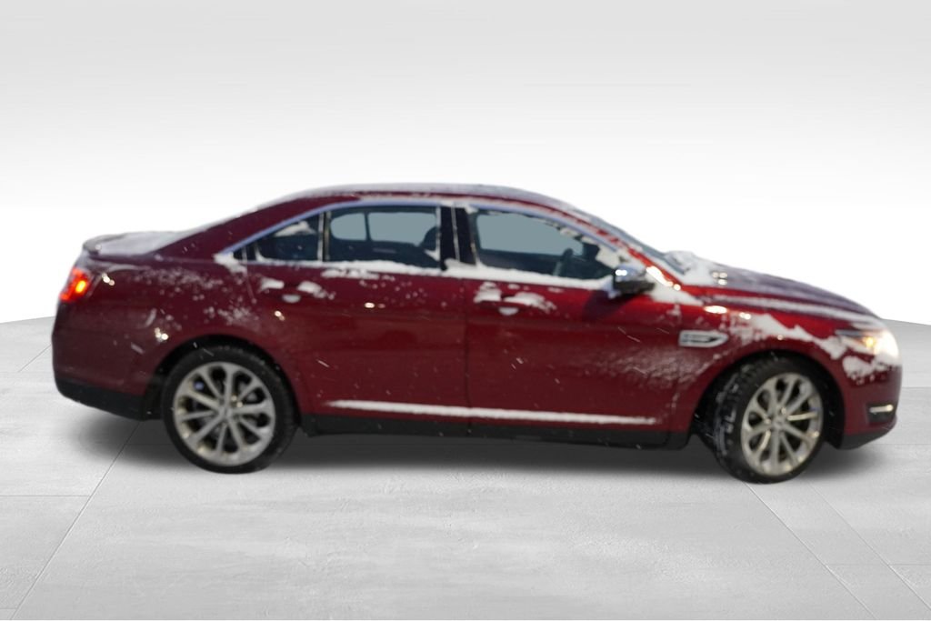 Used 2018 Ford Taurus Limited with VIN 1FAHP2J87JG128653 for sale in Lakeville, MN