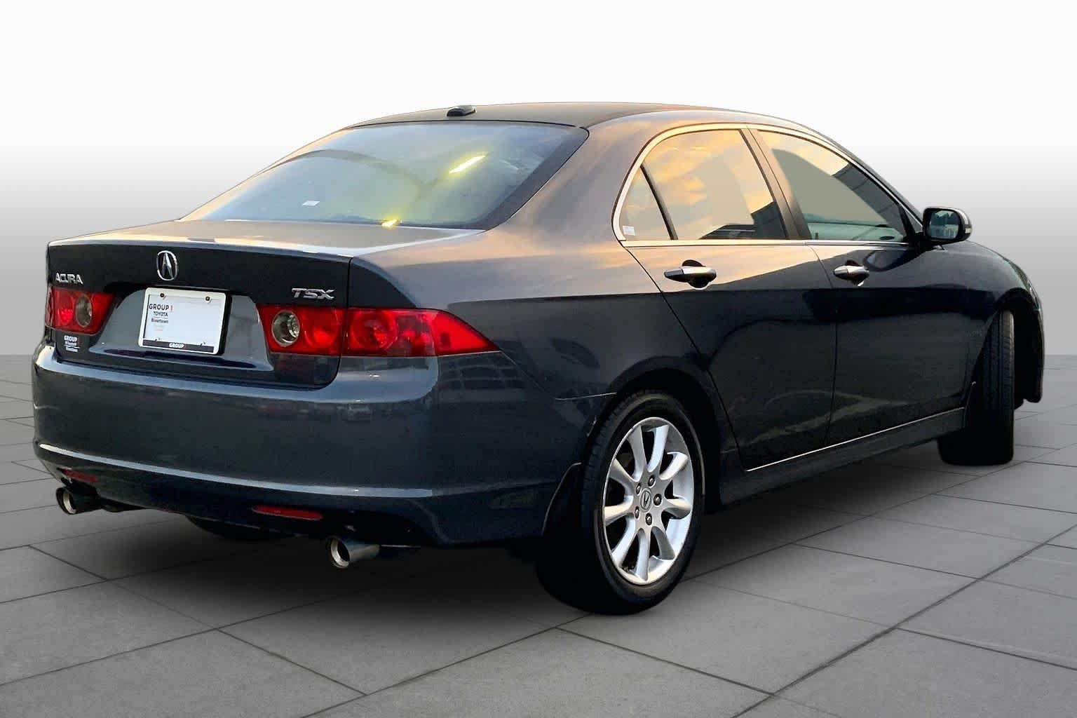 Used 2008 Carbon Gray Pearl Acura  image 11