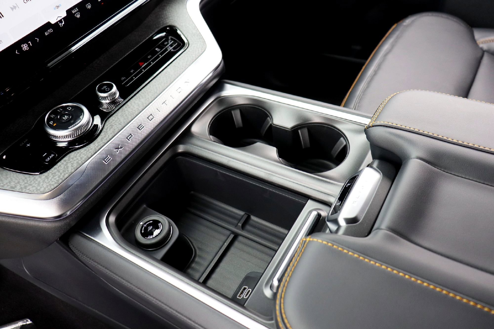 New 2026 Glacier Gray Metallic Tri-Coat Ford Tremor image 10