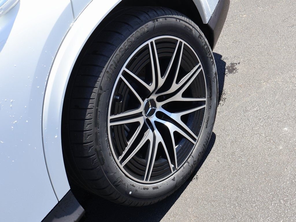 2025 Mercedes-Benz GLC AMG GLC43 - Photo 42