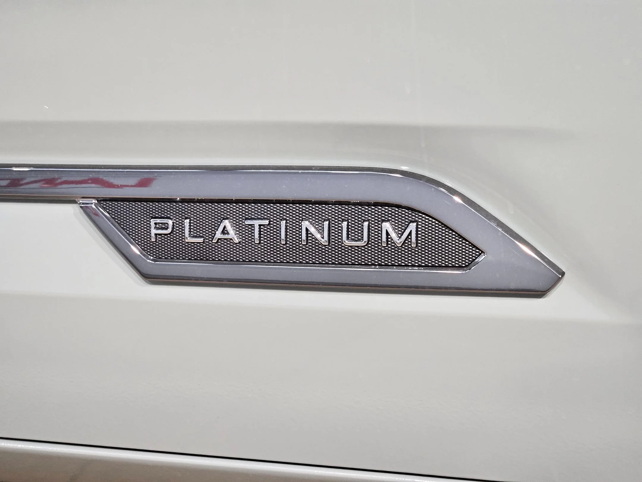 New 2026 Lunar Rock Toyota Platinum image 27