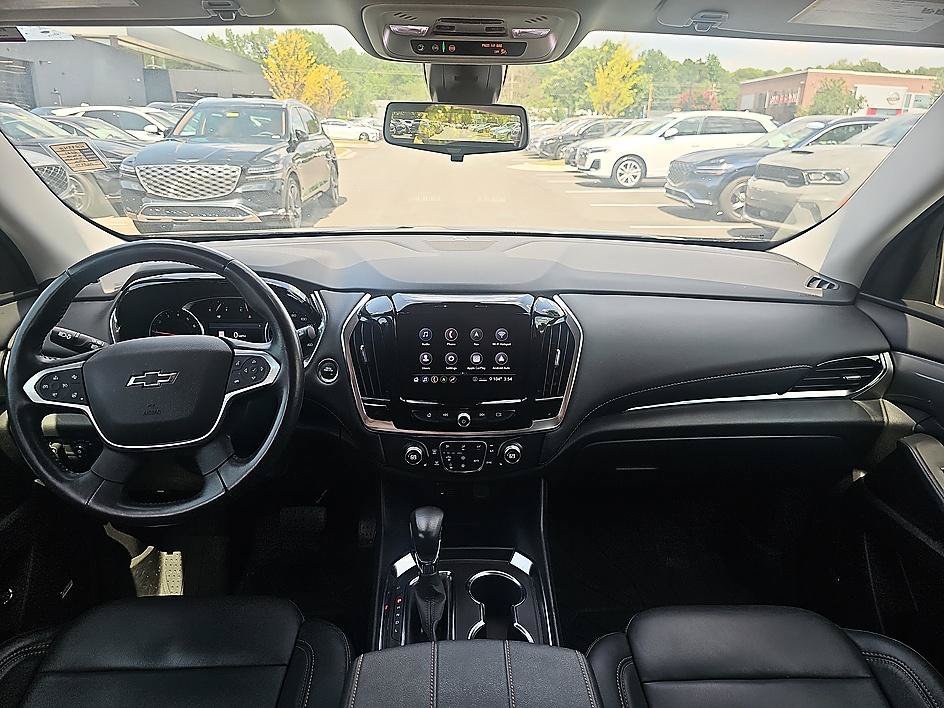 Used 2021 Mosaic Black Metallic Chevrolet RS Awd image 33