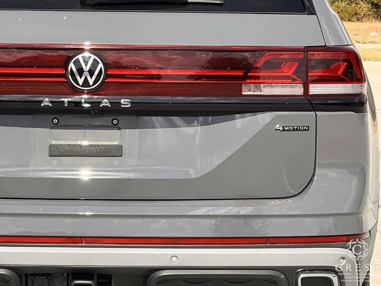 Used 2025 Pure Gray Volkswagen 2.0T Peak Edition image 5
