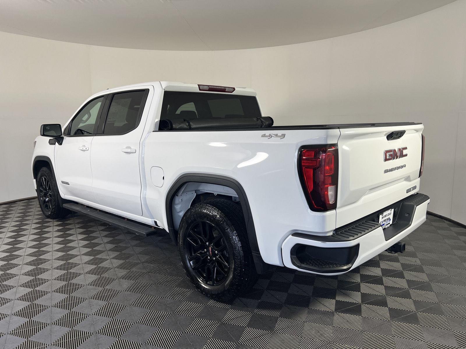 Used 2023 Summit White GMC Elevation image 5