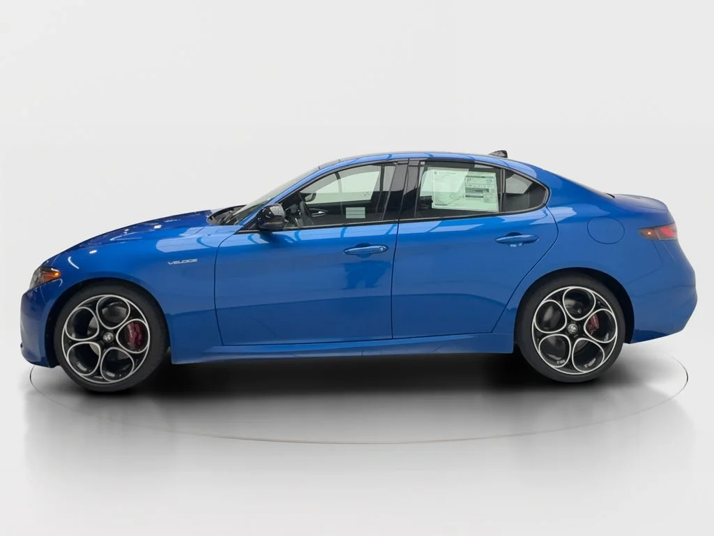 New 2026 Blue Alfa Romeo Base image 6