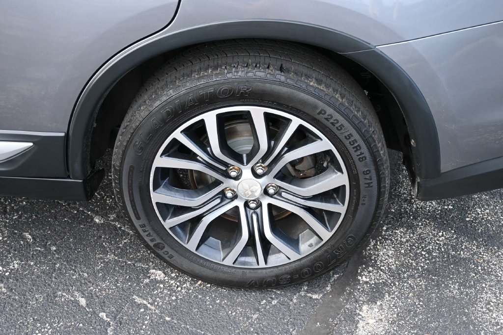 Certified Used 2018 Silver Mitsubishi ES image 14