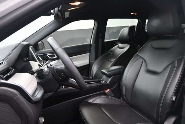 2025 Jeep Compass Limited - Photo 9