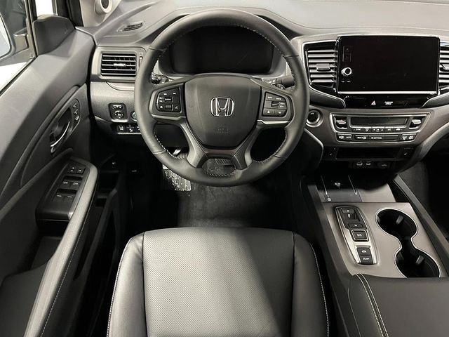 New 2026 Radiant Red Metallic II Honda RTL image 19