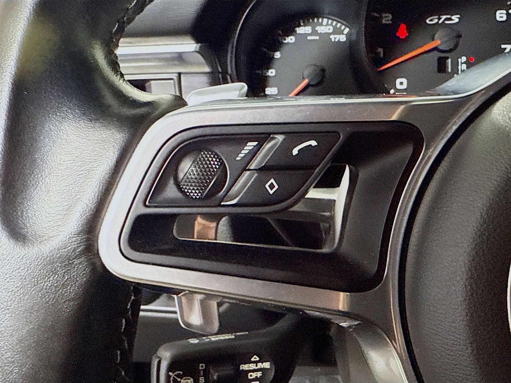 2021 Porsche Macan GTS - Photo 10