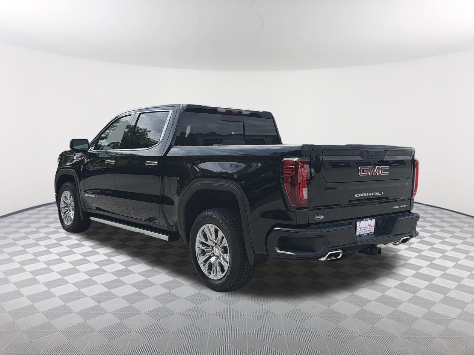 2026 GMC Sierra 1500 Denali - Photo 7