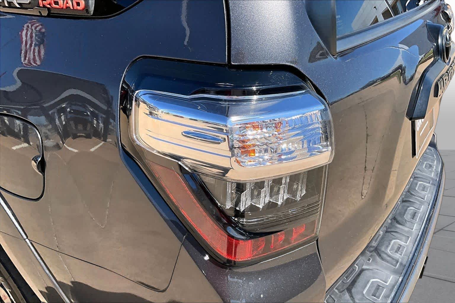 Used 2019 Magnetic Gray Metallic Toyota TRD Off Road Premium image 27