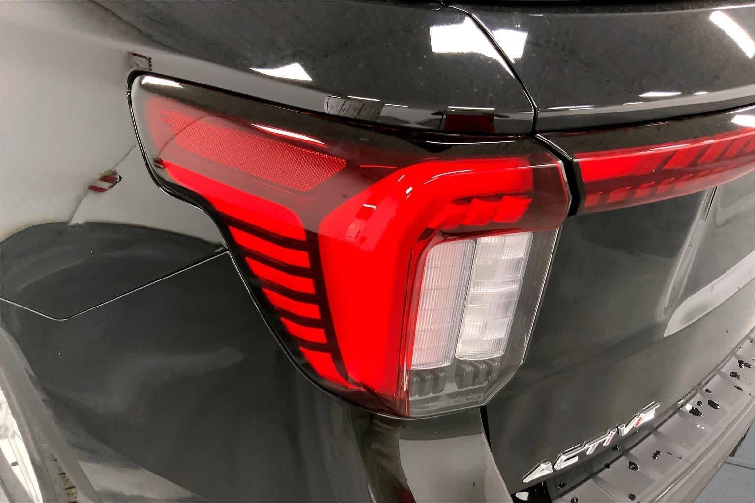 New 2026 Agate Black Metallic Ford Active image 14