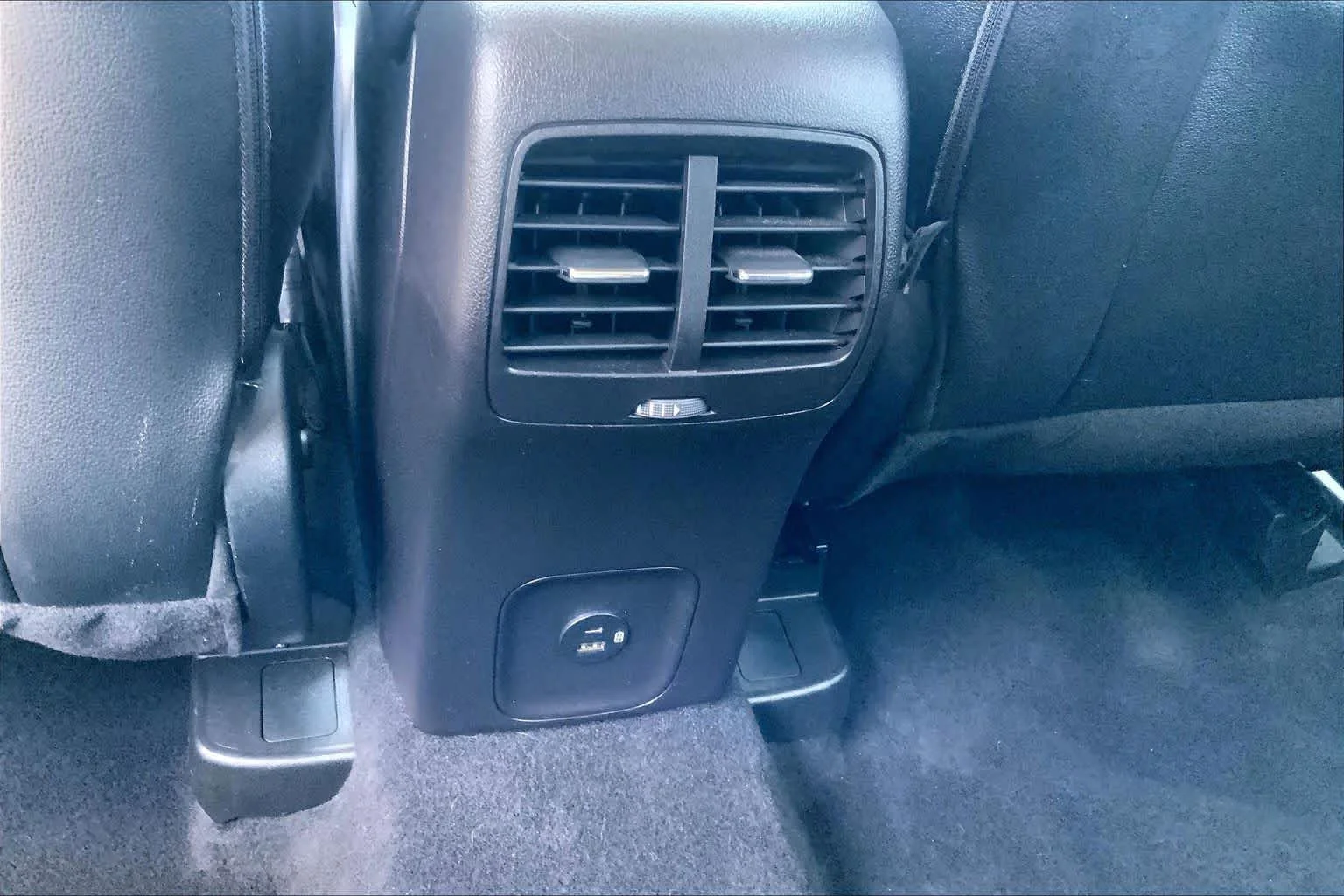 Certified Used 2022 Atlas Blue Ford SEL image 37
