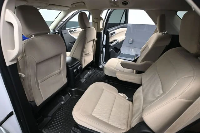 Used 2022 White Ford XLT image 29