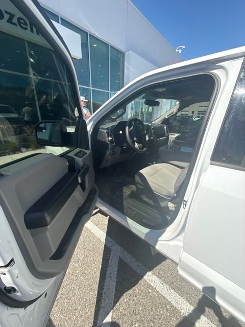 Used 2018 White Ford XLT image 8