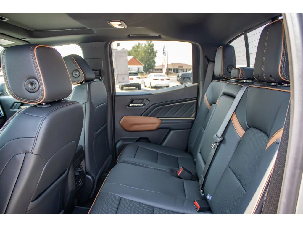 2026 GMC Canyon AT4 - Photo 19