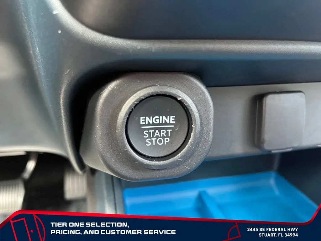 Used 2025 Black Ford XLT image 25