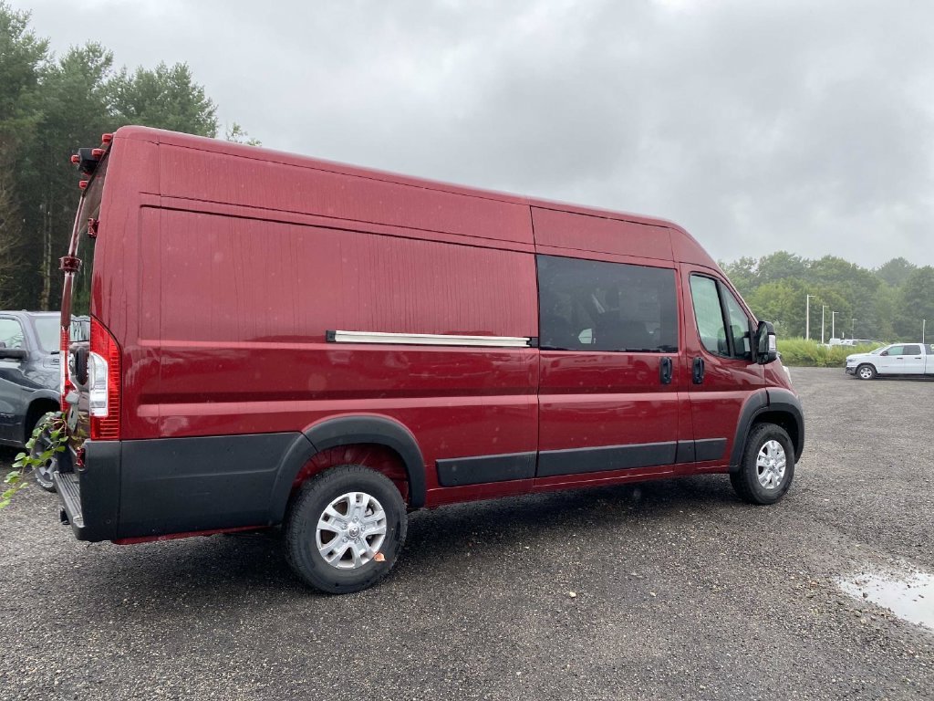 Used 2025 Red Ram High Roof image 3