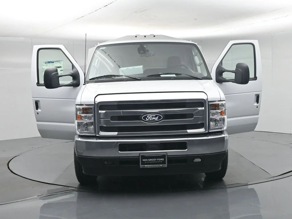 New 2026 White Ford Base image 31