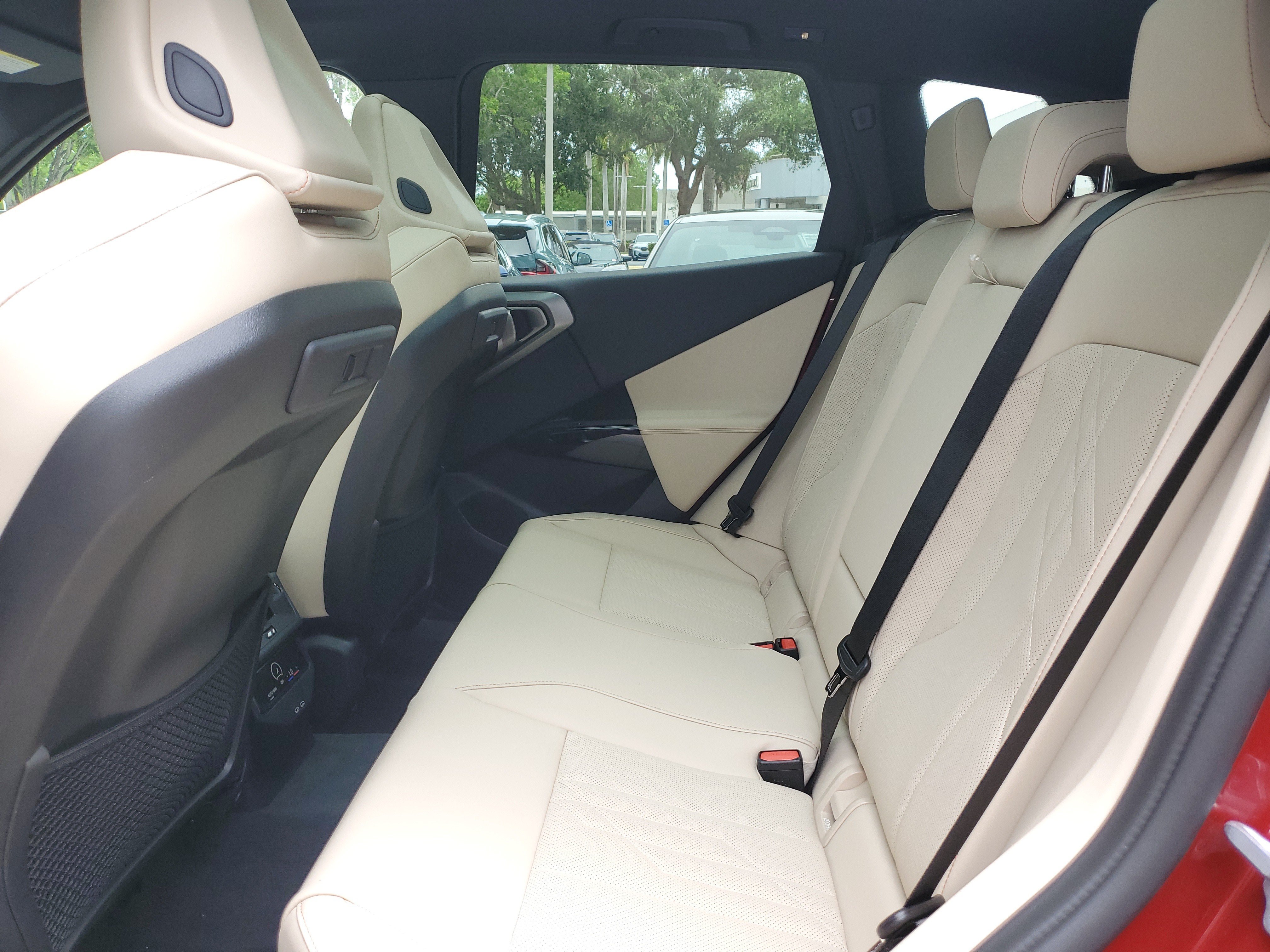 New 2026 Vegas Red Metallic BMW 30 xDrive image 9