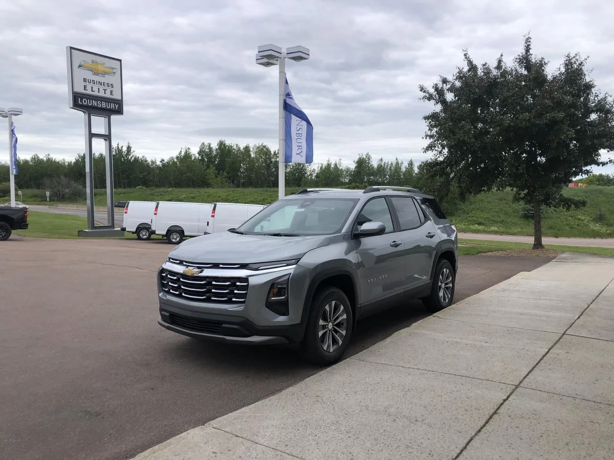 New 2026 Grey Chevrolet Awd 4dr Lt 2lt image 4
