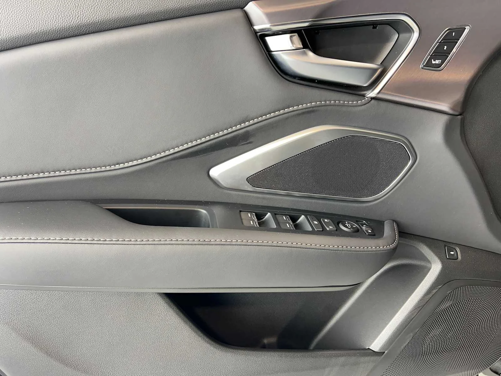 New 2026 Liquid Carbon Metallic Acura  image 16