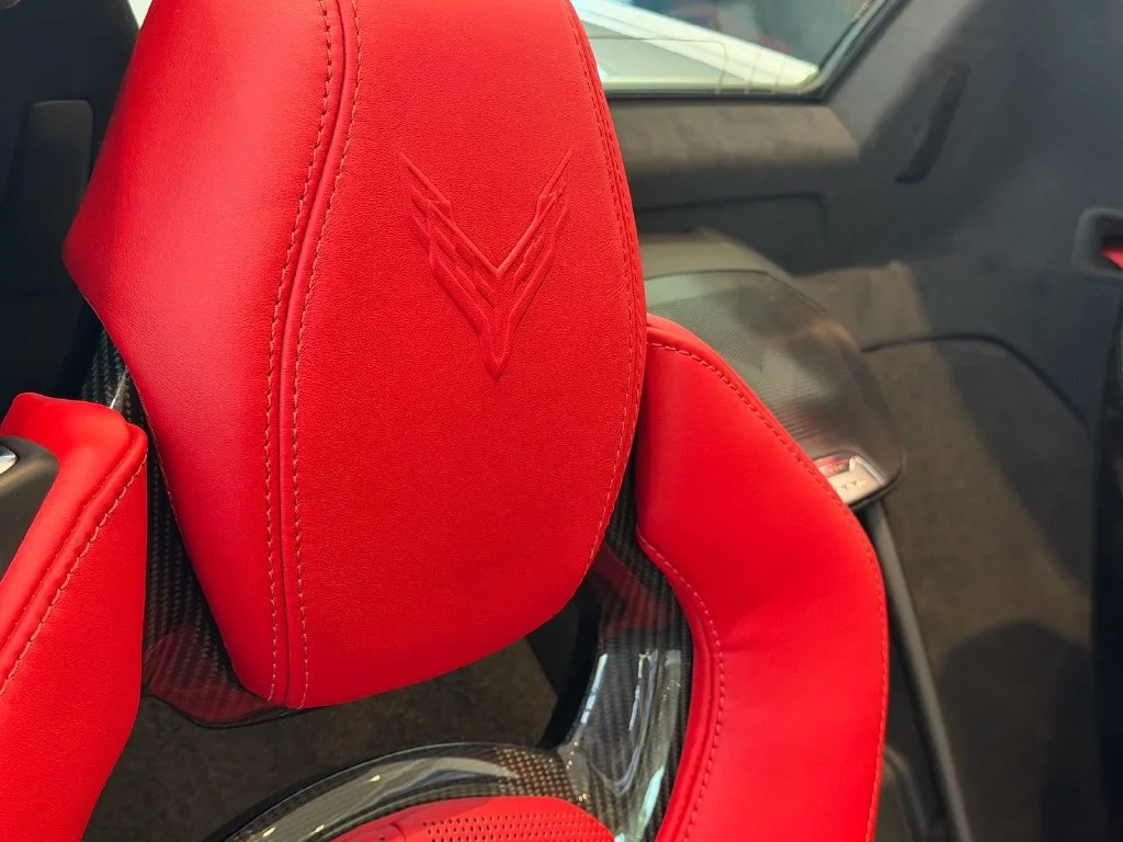 2027 Chevrolet Corvette 3LT - Photo 10
